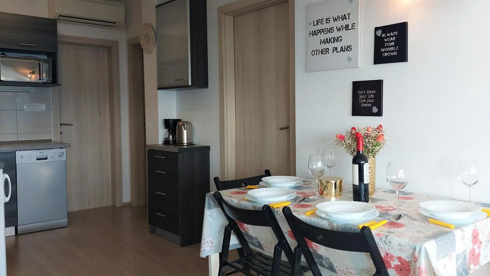 Apartmani Crikvenica 30046 - Matija Apartment